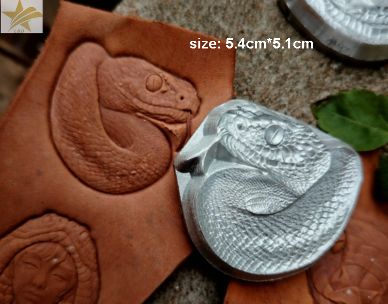 Unique Leather Work - Snake Maidush Patroon Handwerk Uniek leerbewerking