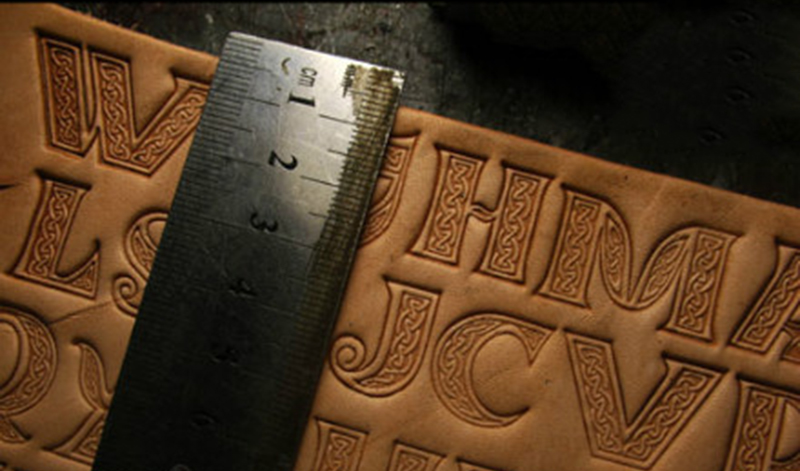 Keltische stijl La Táne Cultuu - Unique Leather Work recensie en prijs